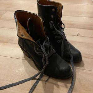 Size 6.5 Fluevog boots